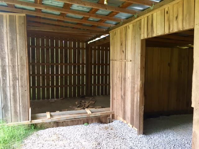697 Jack Holt Road Pulaski, TN 38478 - Photo 4 of 8