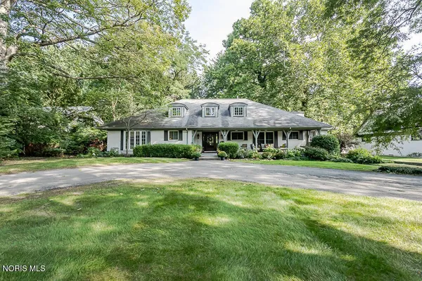 $660,000 | 3610 West Bancroft Street, Ottawa Hills, OH 43606