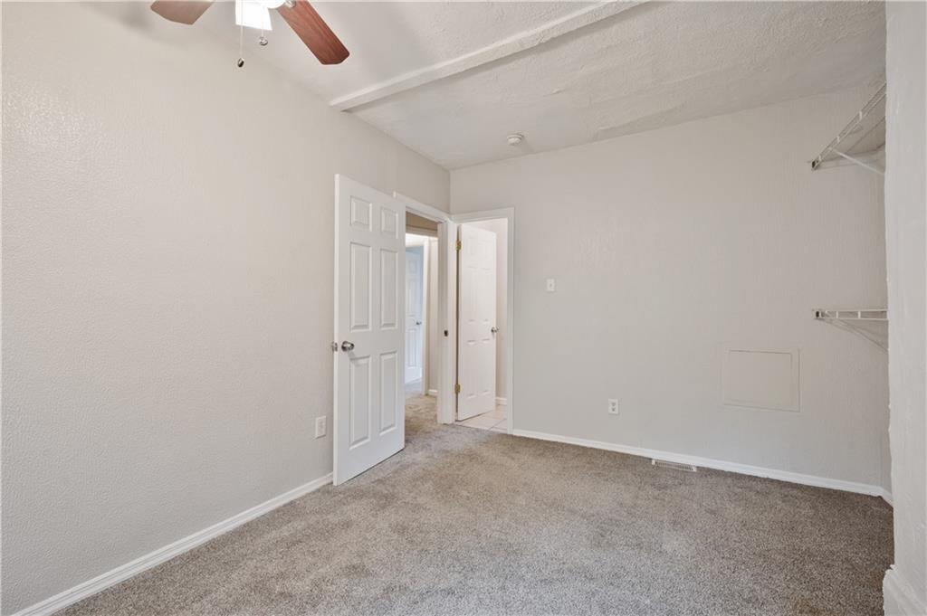22 Eleanor Street Pittsburgh, PA 15203 - Photo 19 of 32 3rd BR (Third Level)