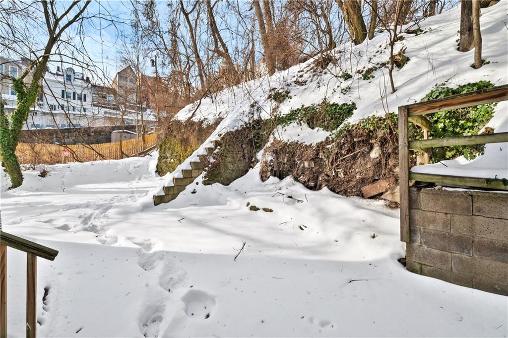 22 Eleanor Street Pittsburgh, PA 15203 - Photo 26 of 32