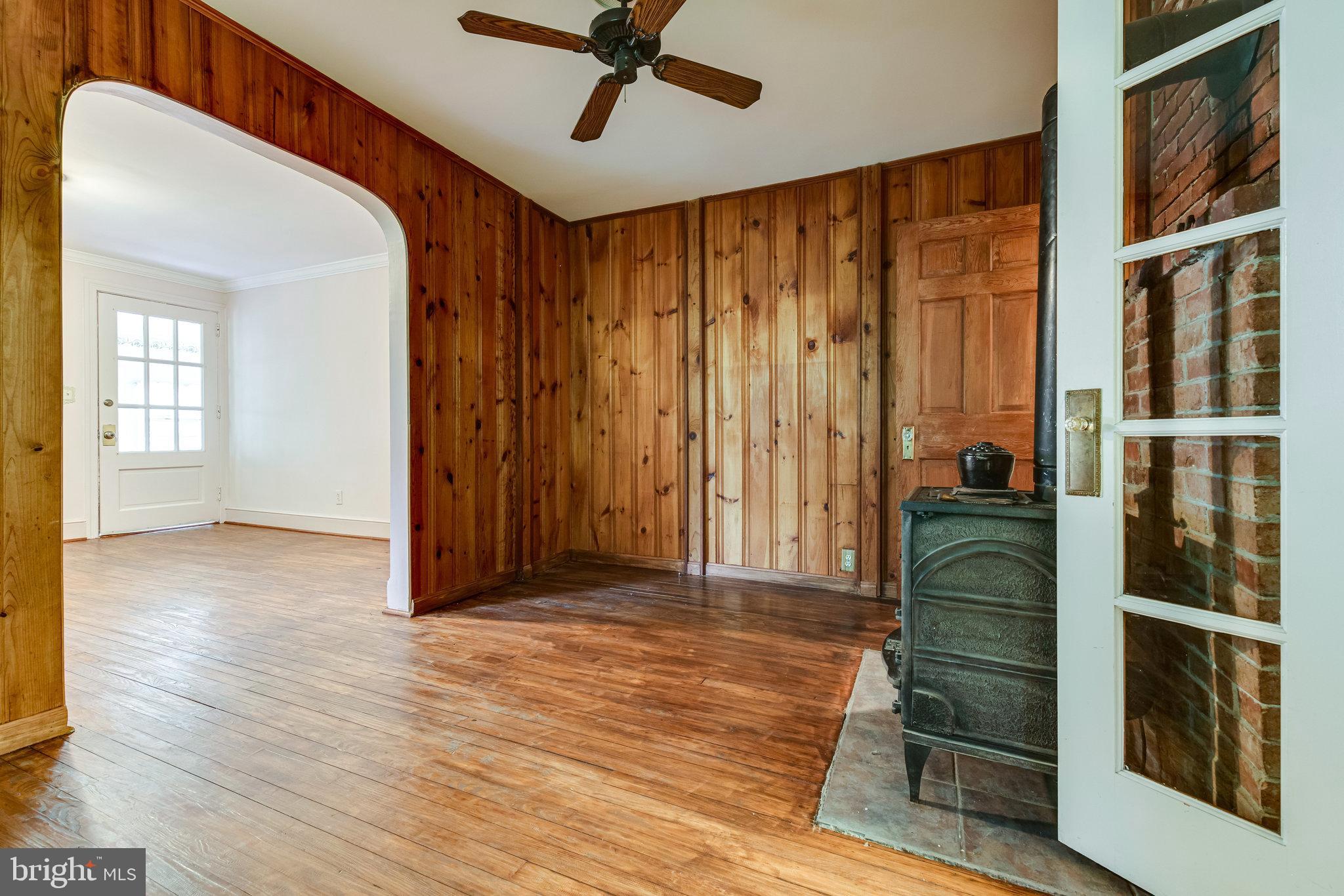 12714 Occoquan Road Woodbridge, VA 22192 - Photo 39 of 61 Gallery Image 39