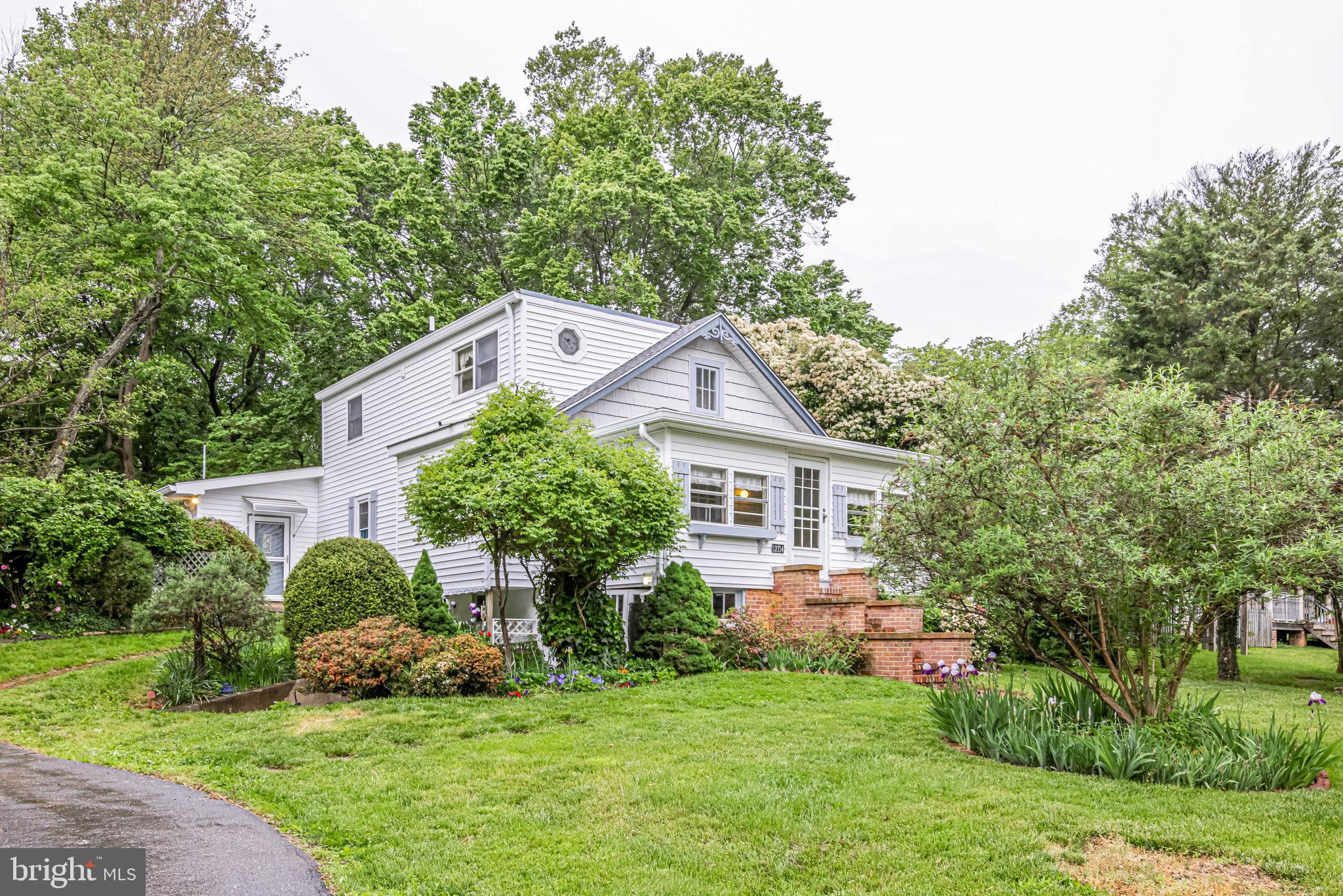 12714 Occoquan Road Woodbridge, VA 22192 - Photo 5 of 61 Gallery Image 5