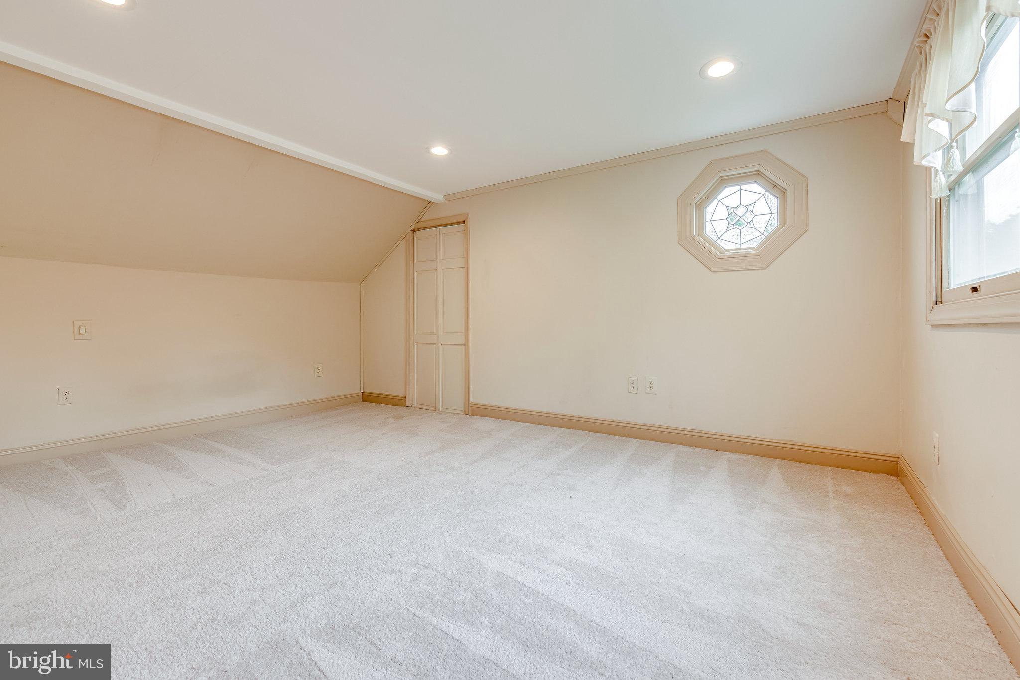 12714 Occoquan Road Woodbridge, VA 22192 - Photo 42 of 61 Lots of space up here