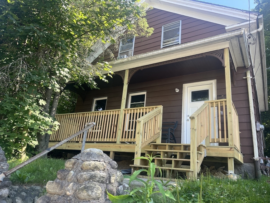 48 Lake Street Webster, MA 01570 - Photo 4 of 12