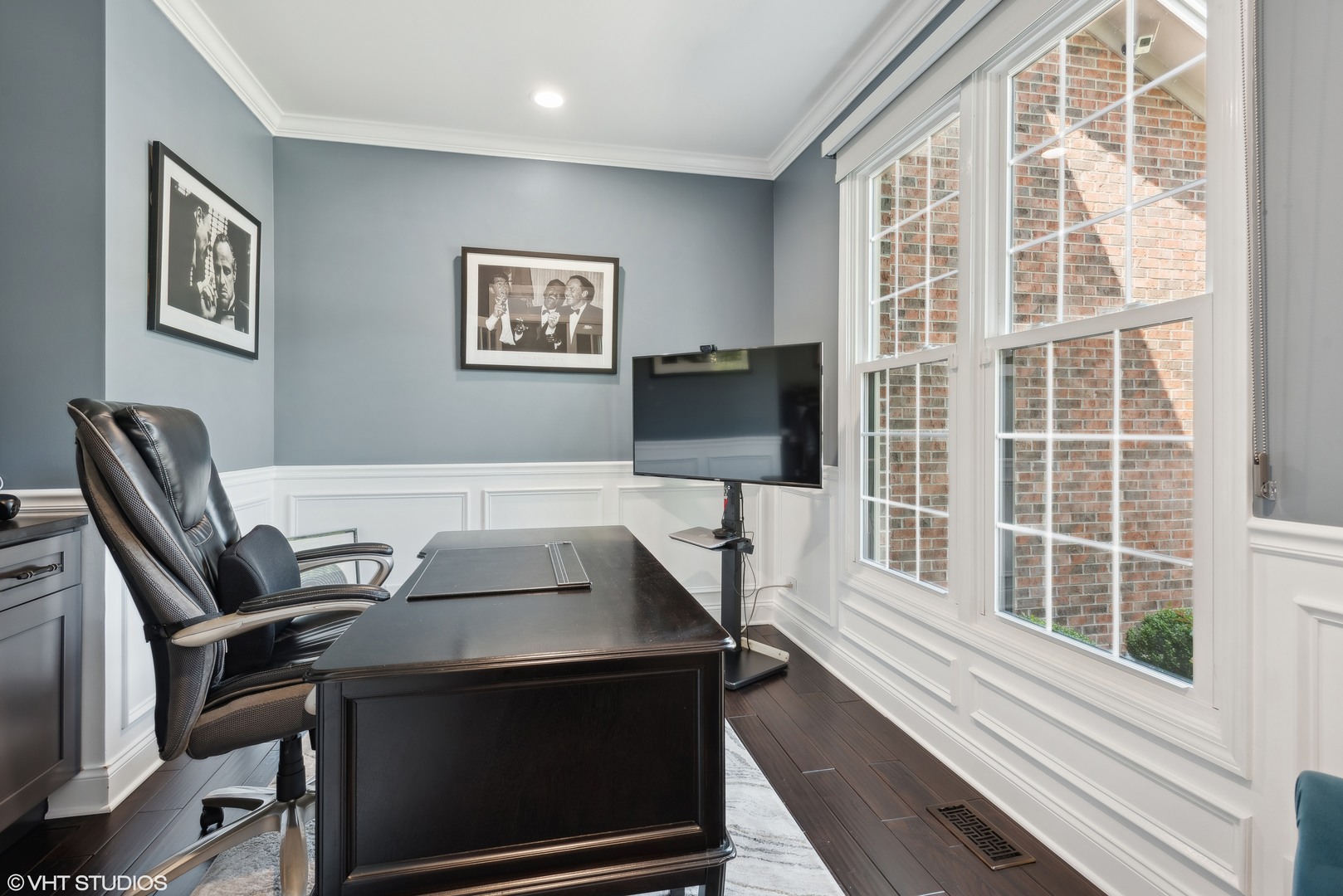 3701 Queen Elizabeth Court St. Charles, IL 60174 - Photo 6 of 31