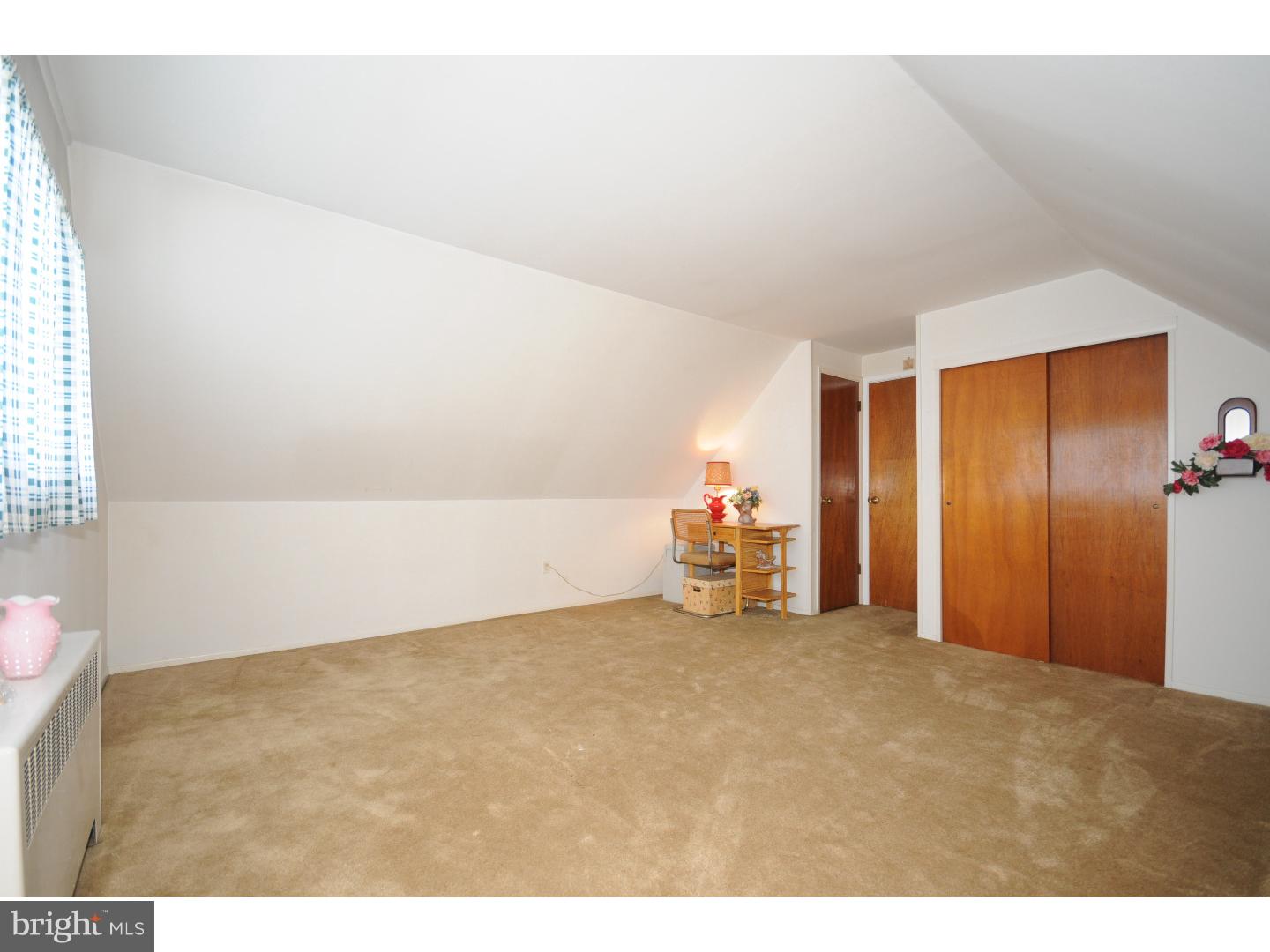 62 Homestead Road Levittown, PA 19056 - Photo 14 of 15 Gallery Image 14