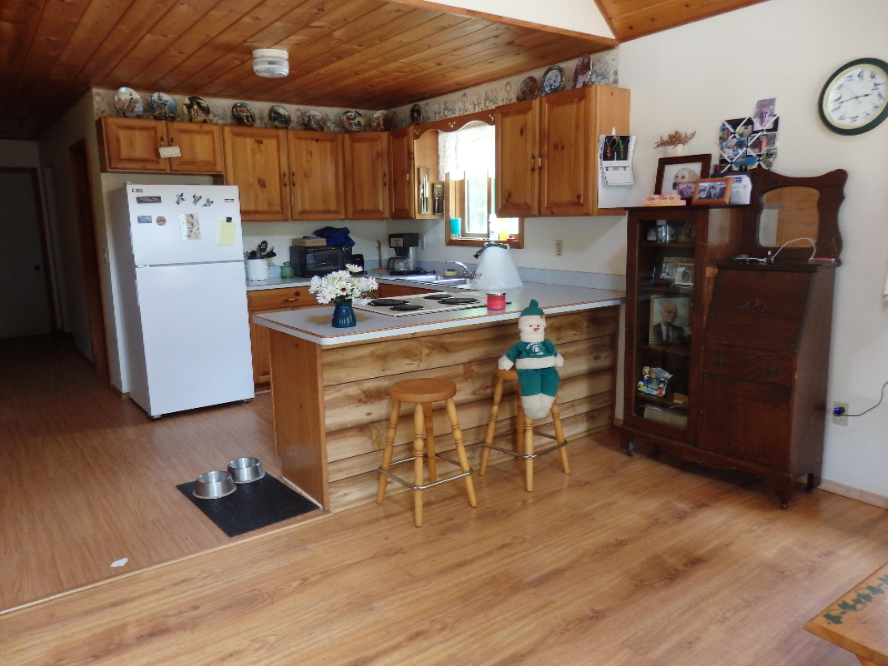 7588 Guenthardt Road Manistee, MI 49660 - Photo 6 of 12 P6130069