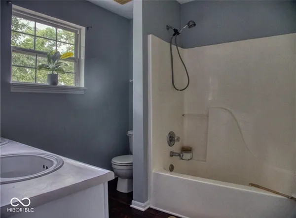 $269,000 | 3190 River Villa Way, Indianapolis, IN 46208