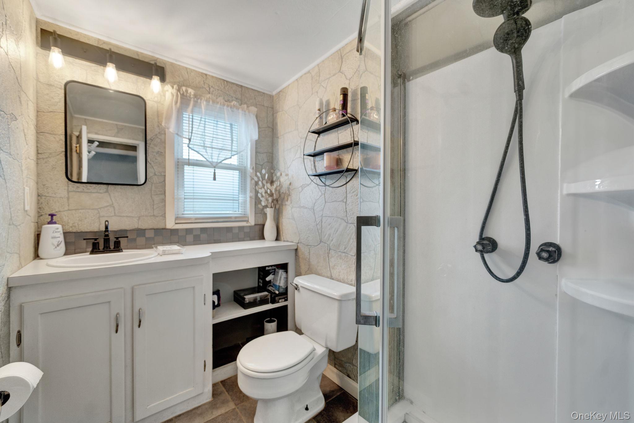 226 Old Farm Road Levittown, NY 11756 - Photo 27 of 35