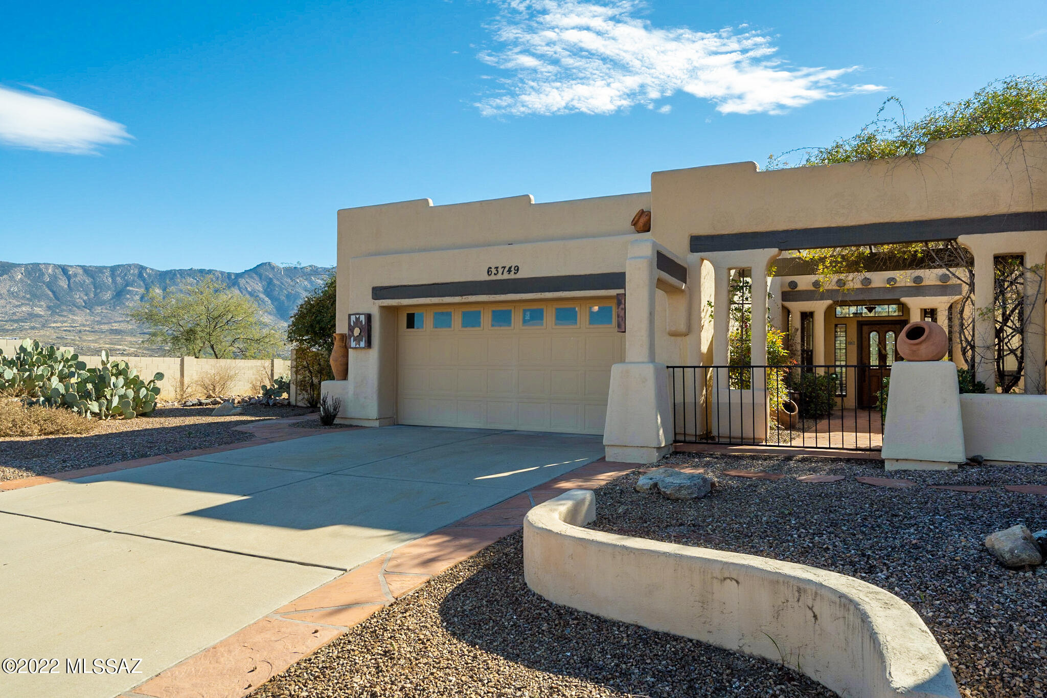 63749 East High Point Lane Tucson, AZ 85739 - Photo 2 of 35