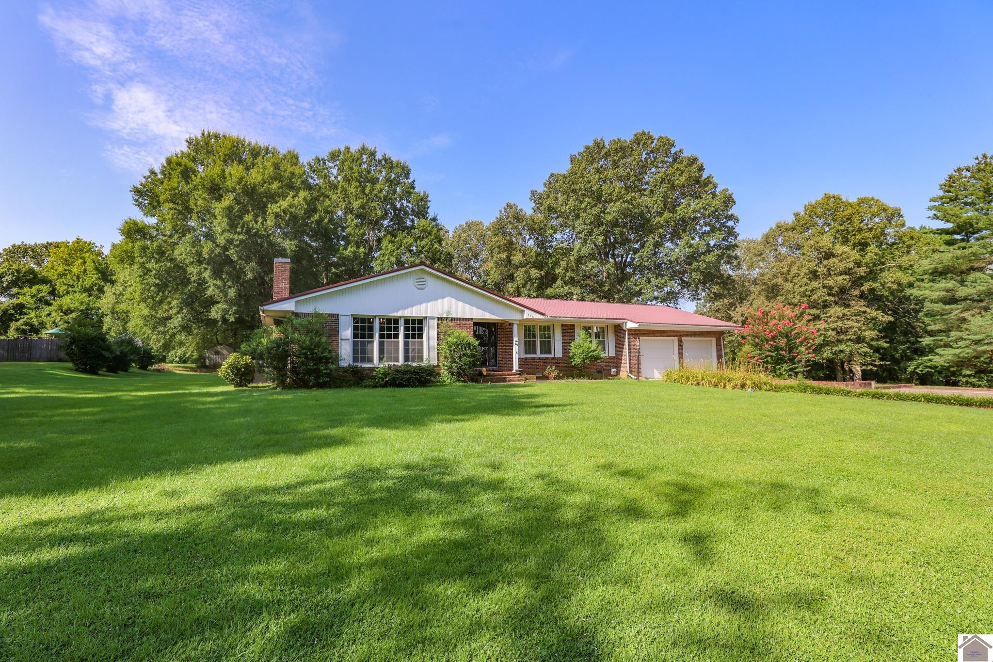 530 Canary Road Paducah, KY 42001 - Photo 2 of 39 Front Yard