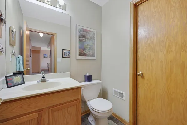 $275,000 | 29660 North Court, Chisago City, MN 55013