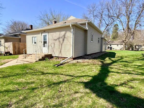 $129,000 | 305 North Washington Avenue, Fulda, MN 56131