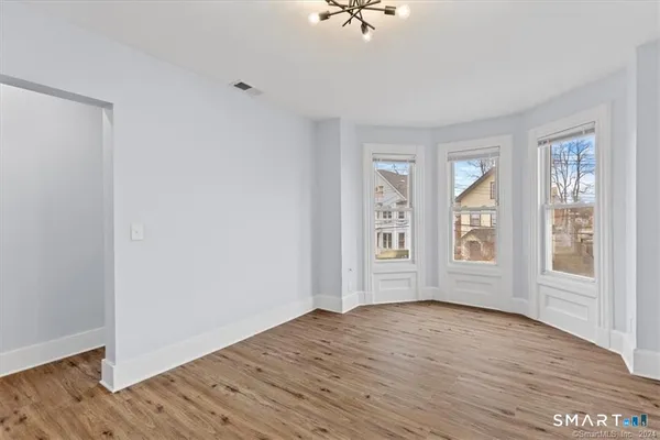 $2,895 | 55 Admiral Street, Unit 2, New Haven, CT 06511