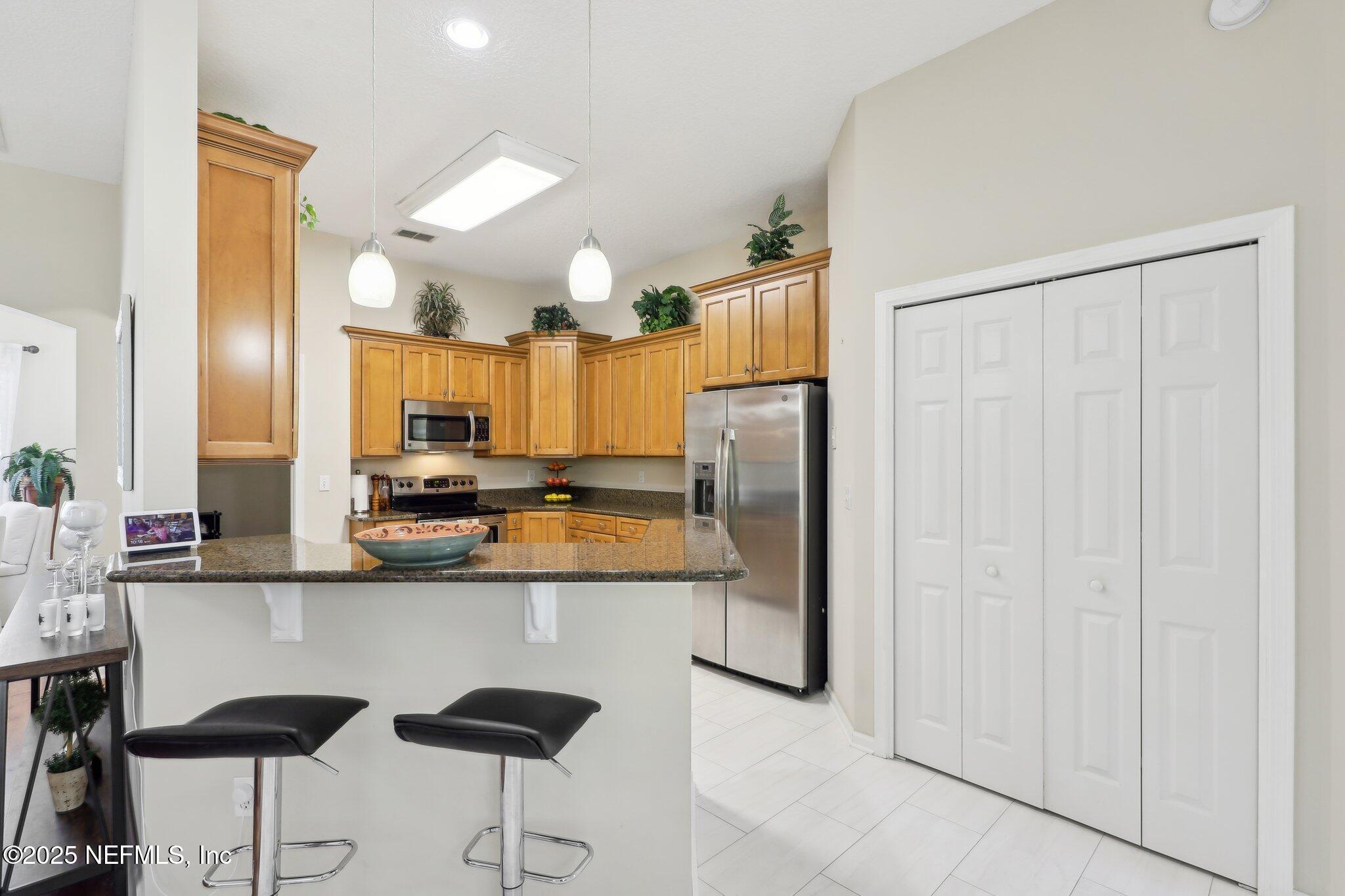 1856 Inlet Cove Court Fleming Island, FL 32003 - Photo 15 of 65 Kitchen
