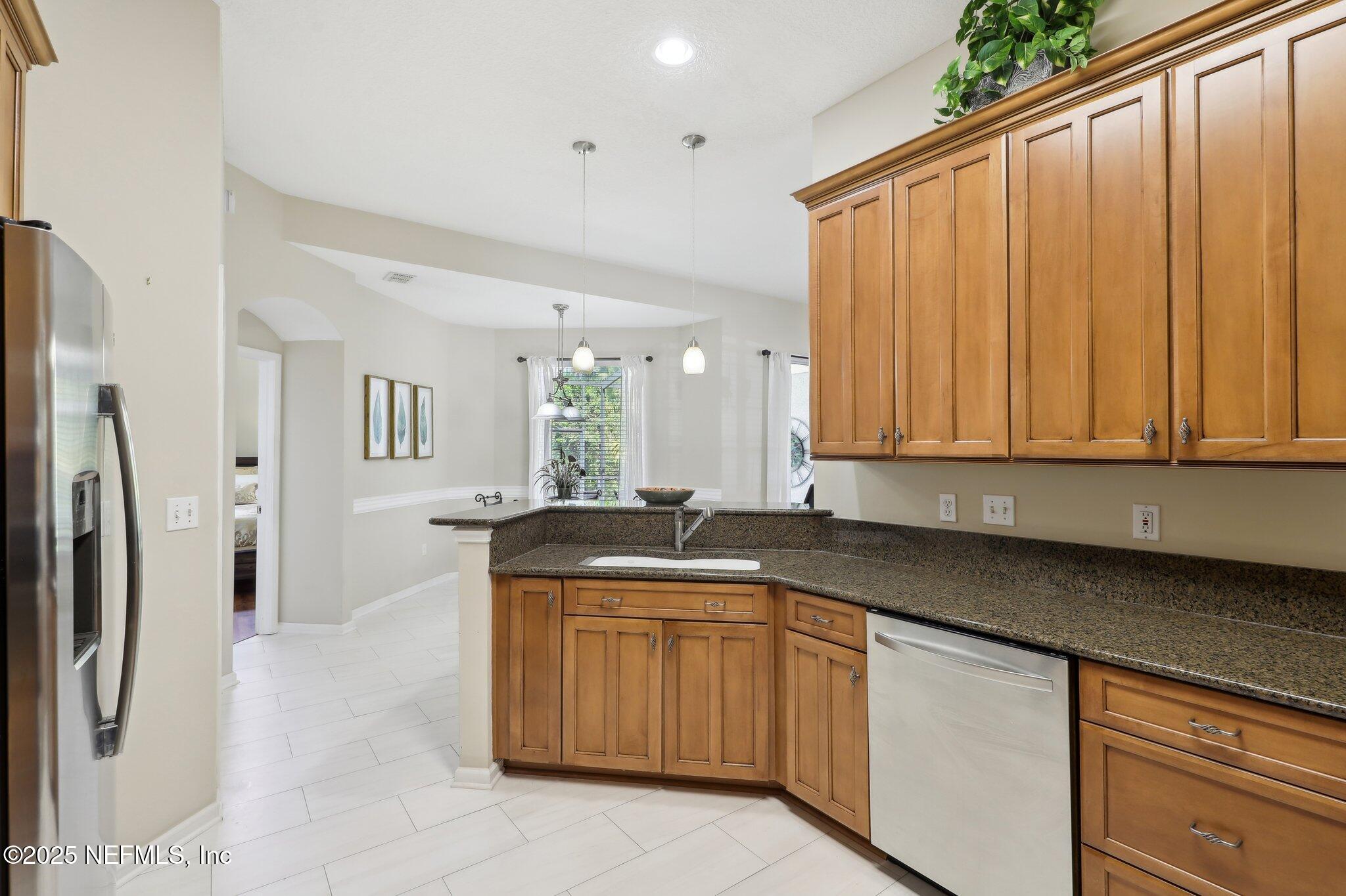 1856 Inlet Cove Court Fleming Island, FL 32003 - Photo 16 of 65 Kitchen