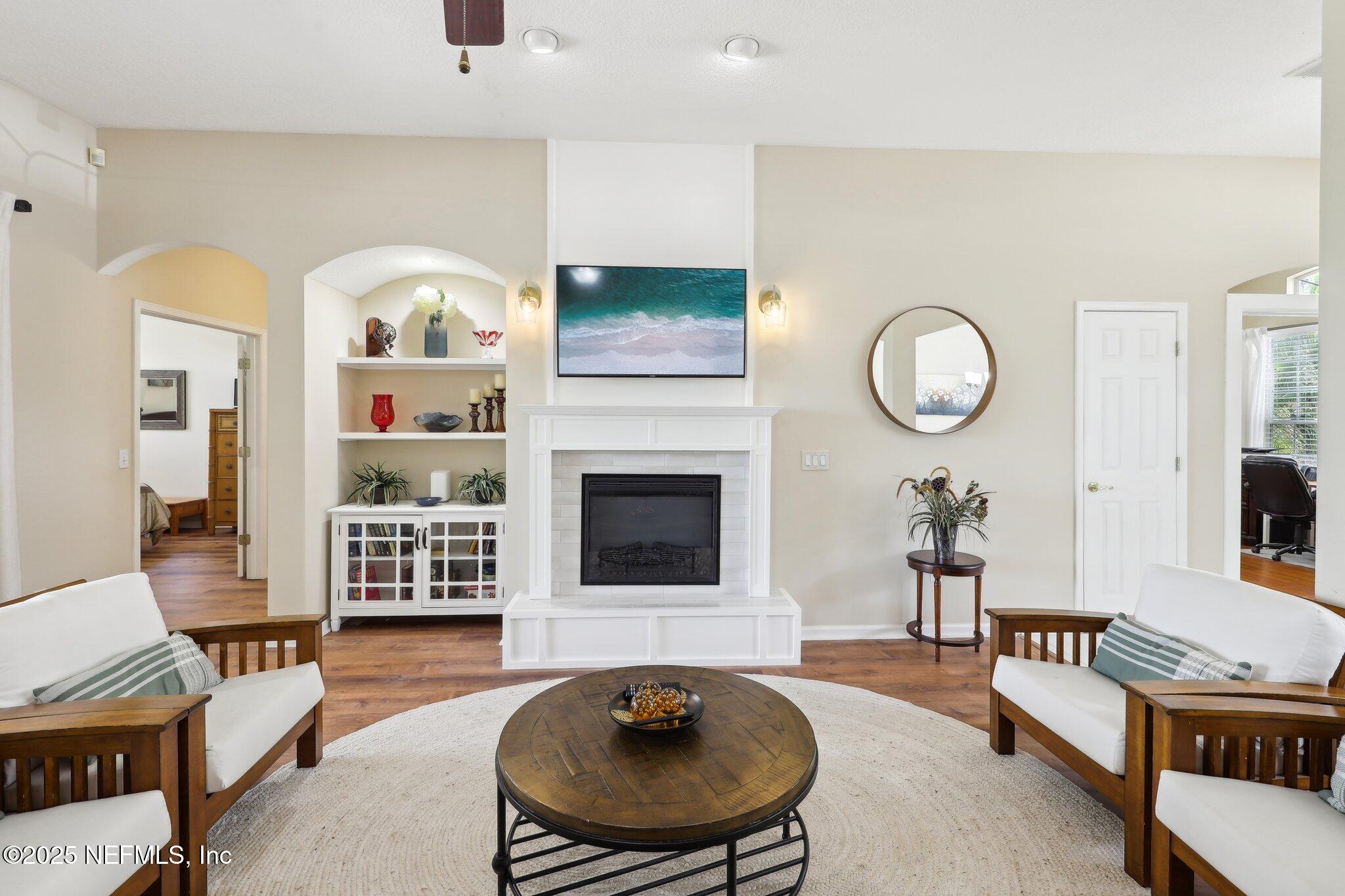 1856 Inlet Cove Court Fleming Island, FL 32003 - Photo 8 of 65 Family Room