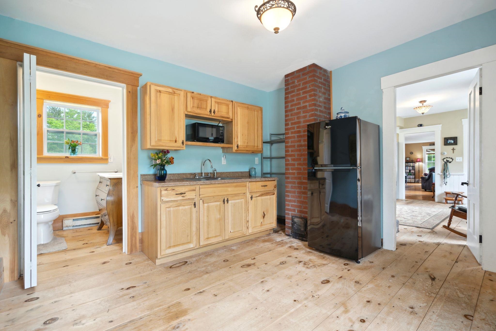 164 Hogg Hill Road Springfield, NH 03284 - Photo 9 of 39