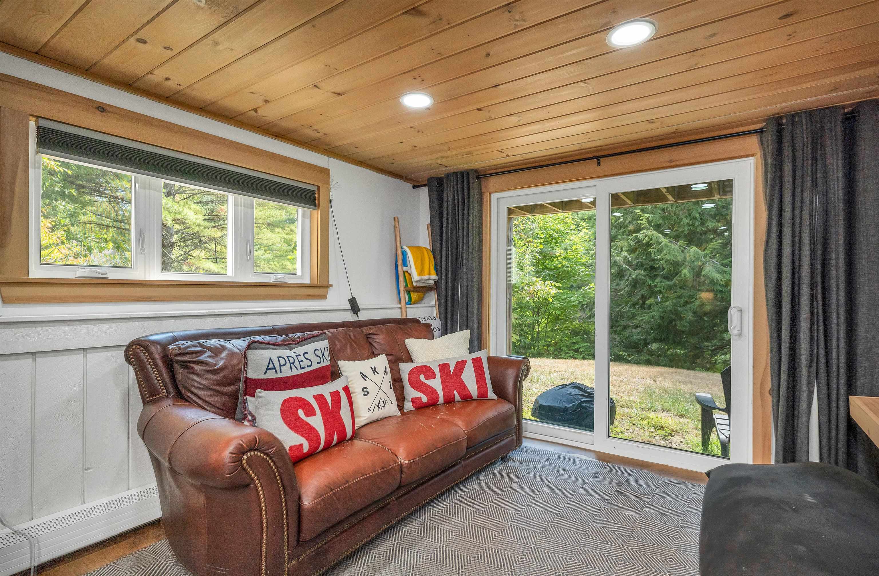 39 Vista View Road, Unit D1 Conway, NH 03860 - Photo 37 of 49