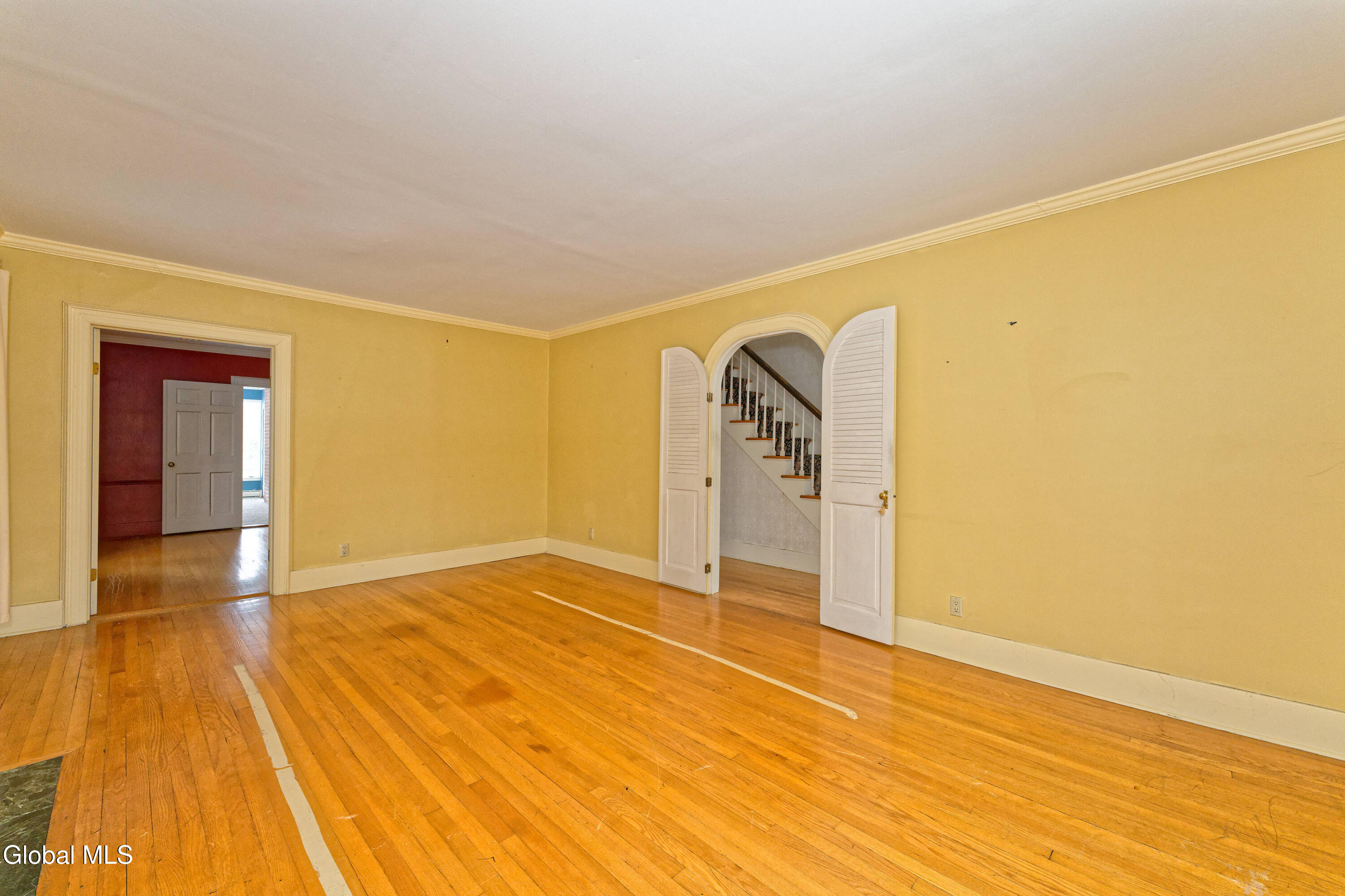 3 Groesbeck Place Bethlehem, NY 12054 - Photo 11 of 58 3 Livingroom 4