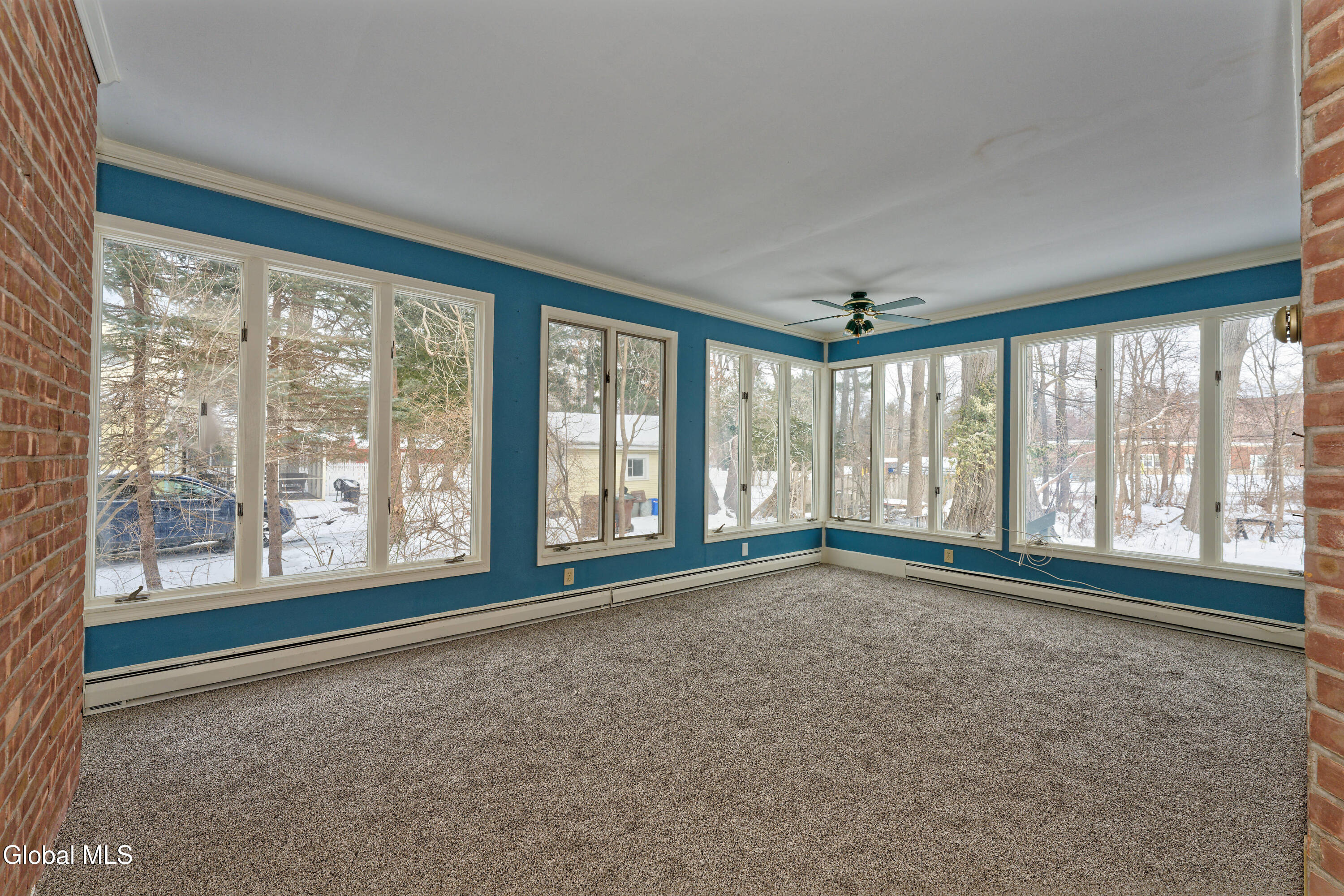 3 Groesbeck Place Bethlehem, NY 12054 - Photo 16 of 58 5 Familyroom 1