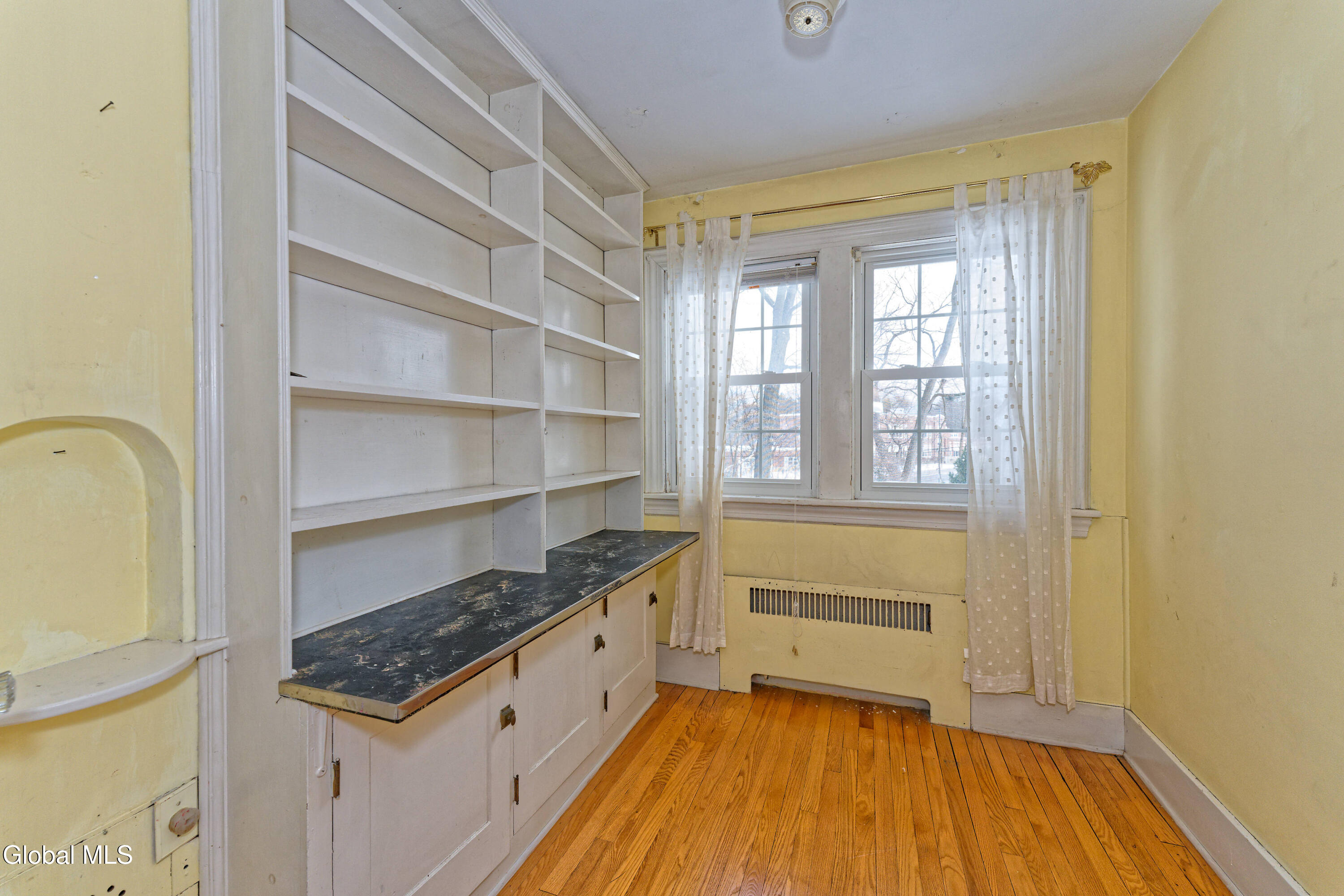 3 Groesbeck Place Bethlehem, NY 12054 - Photo 21 of 58 6 Landing 3