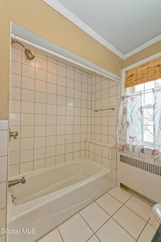 $449,999 | 3 Groesbeck Place, Bethlehem, NY 12054