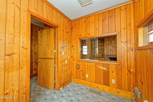 $449,999 | 3 Groesbeck Place, Bethlehem, NY 12054