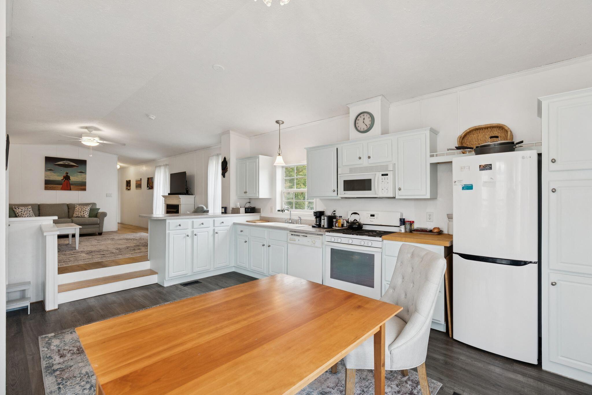 110 Pleasant Hill Road Limerick, ME 04048 - Photo 9 of 18 16_DSC00157