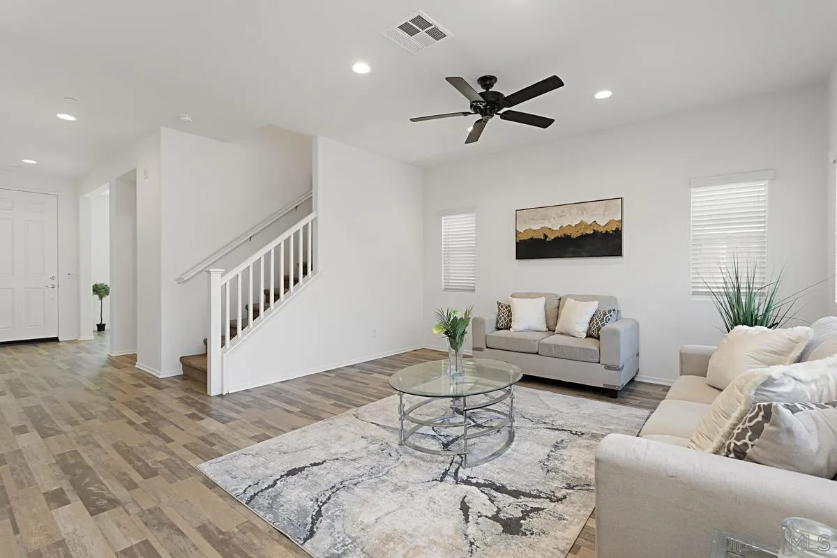 258 Windsor Grey Way Fallbrook, CA 92028 - Photo 6 of 44 a living room with furniture and a window