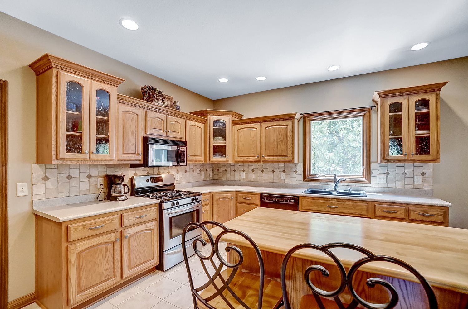 13821 Ruffner Road Fort Wayne, IN 46814 - Photo 2 of 36 Gallery Image 2
