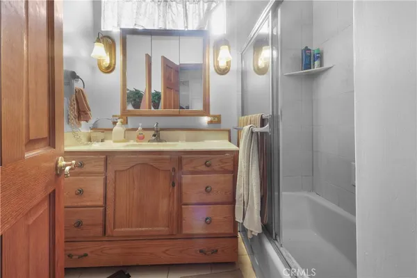 $1,449,000 | 331 North Reese Place, Burbank, CA 91506