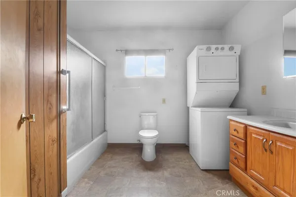$1,449,000 | 331 North Reese Place, Burbank, CA 91506