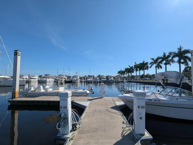 $62,500 | 525 Newport Drive, Naples, FL 34114