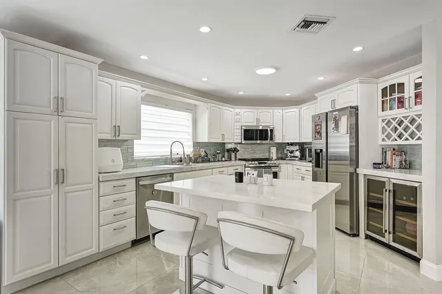 $848,500 | 6260 Northwest 58th Way, Parkland, FL 33067