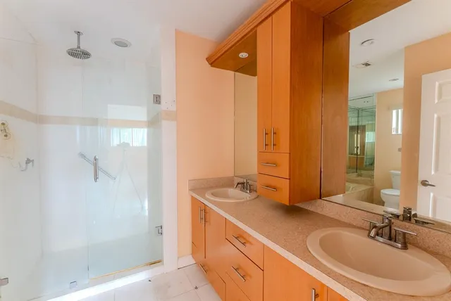 $3,200 | 626 Northeast 195th Street, Unit 626, Miami, FL 33179