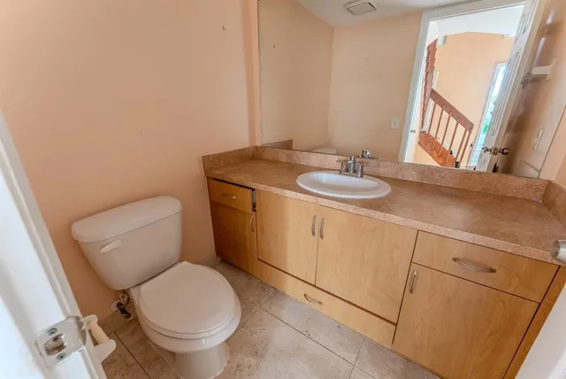 $3,200 | 626 Northeast 195th Street, Unit 626, Miami, FL 33179