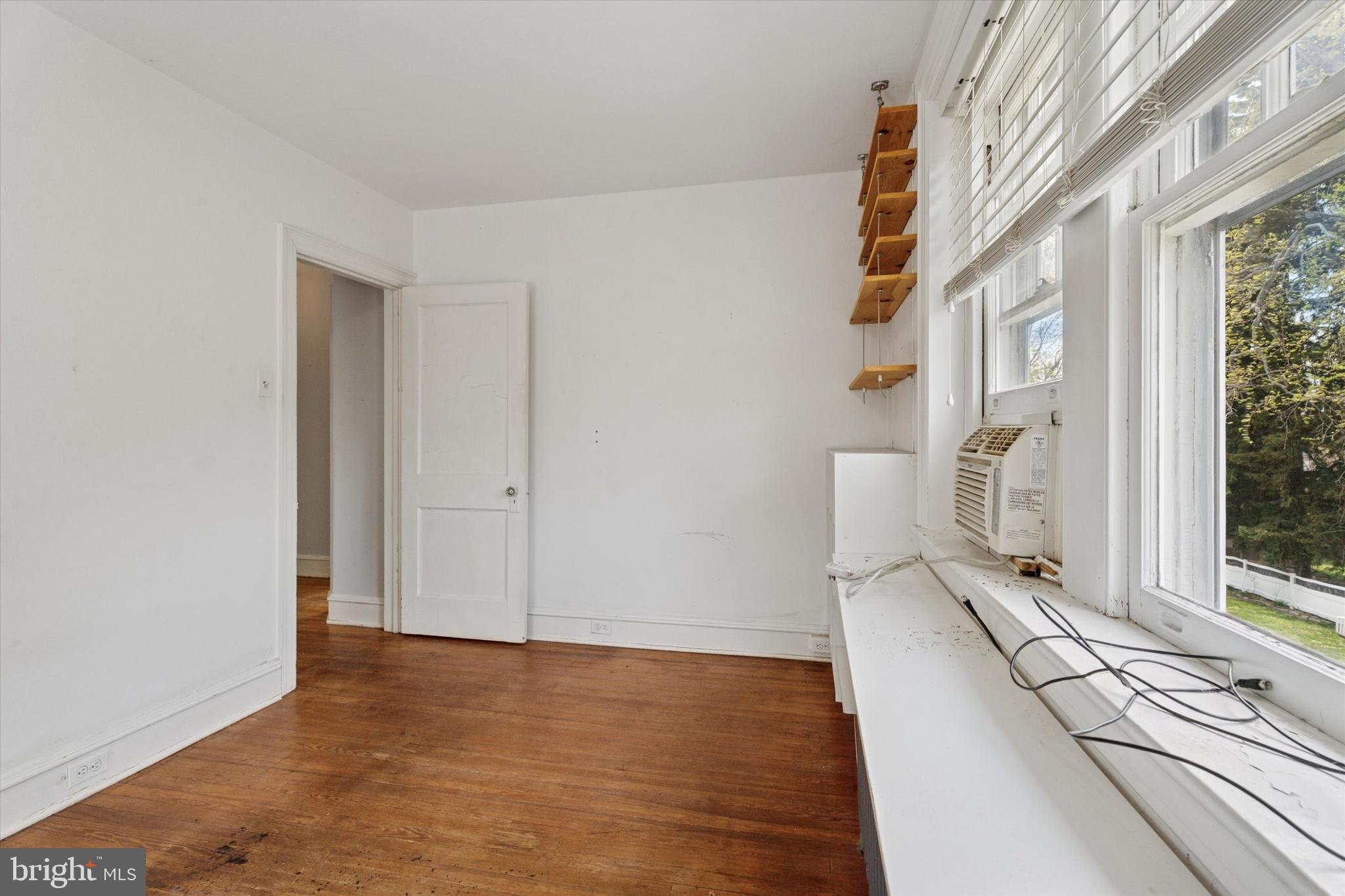 136 Erdenheim Road Glenside, PA 19038 - Photo 18 of 24 Gallery Image 18