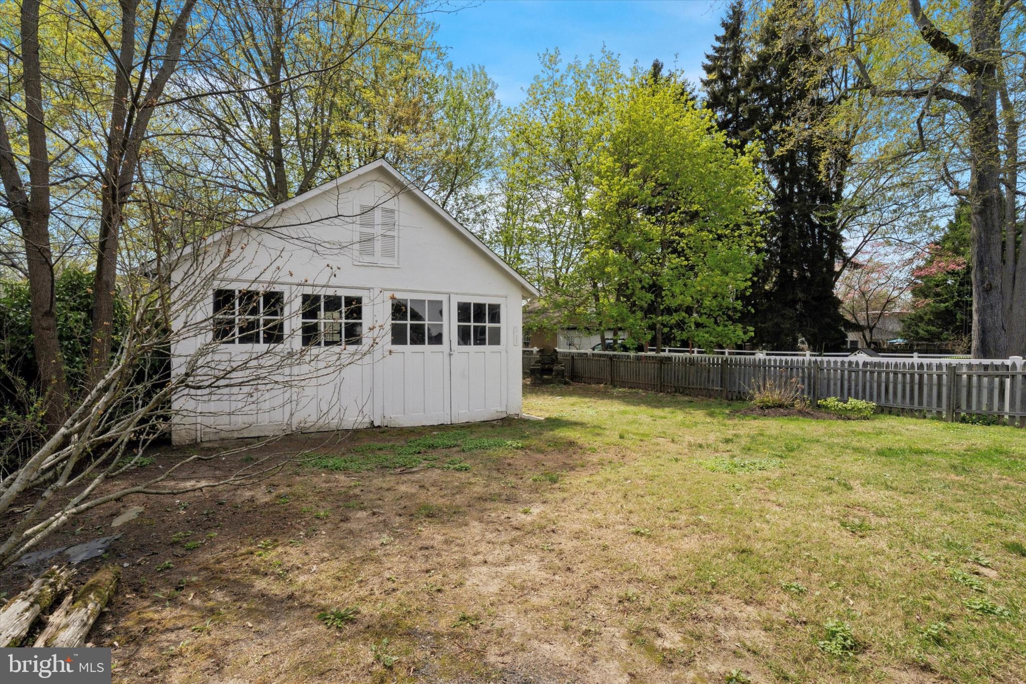 136 Erdenheim Road Glenside, PA 19038 - Photo 23 of 24 Gallery Image 23