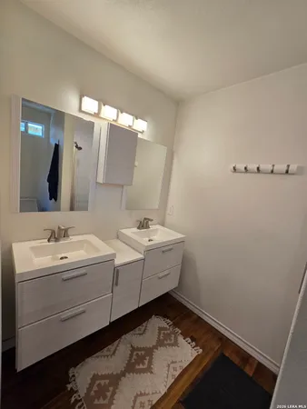 $1,795 | 1338 West Elsmere Place, San Antonio, TX 78201