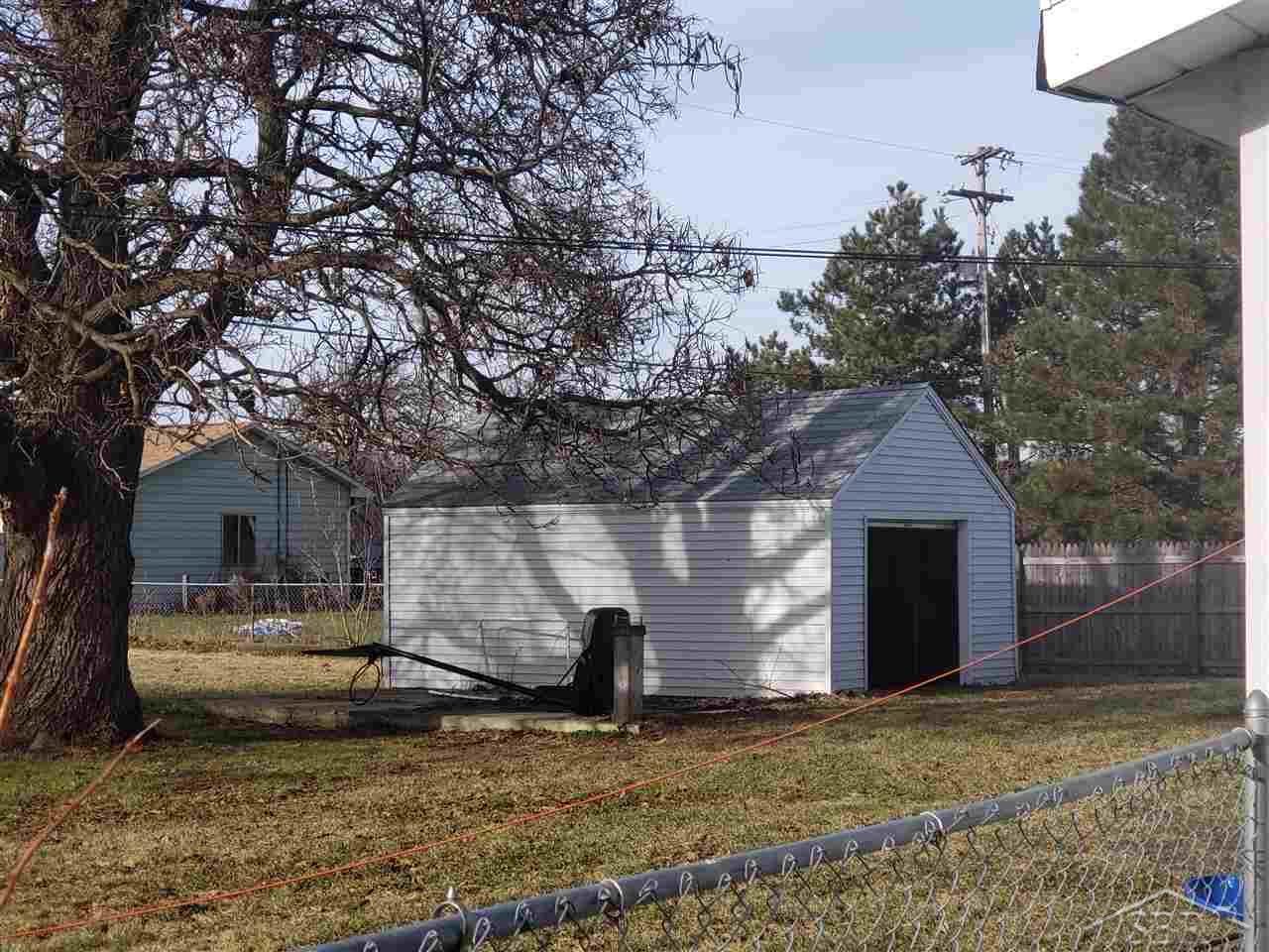 10503 North Linden Road Clio, MI 48420 - Photo 39 of 39 31367450-38.JPG