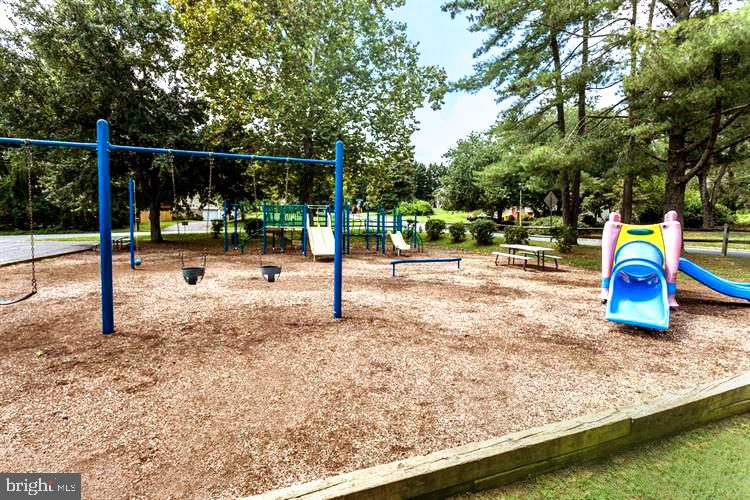 1566 Comanche Road Arnold, MD 21012 - Photo 46 of 51 FUN Community Playground