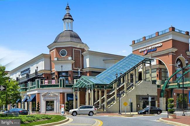 1566 Comanche Road Arnold, MD 21012 - Photo 48 of 51 Shop at Premier Westfield & Towne Centre Malls