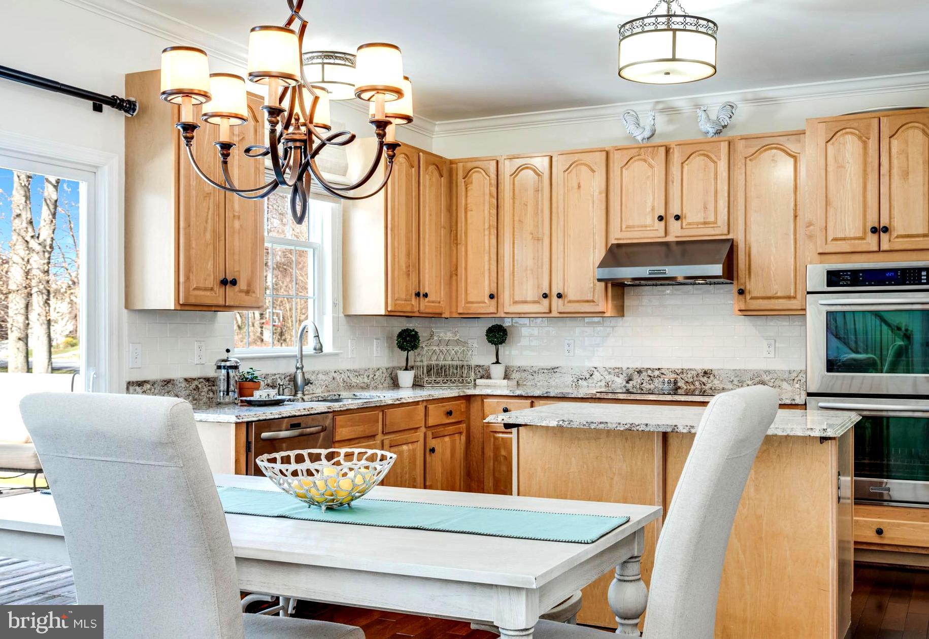 1566 Comanche Road Arnold, MD 21012 - Photo 8 of 51 Variety of Entertaining Options Indoors & Out