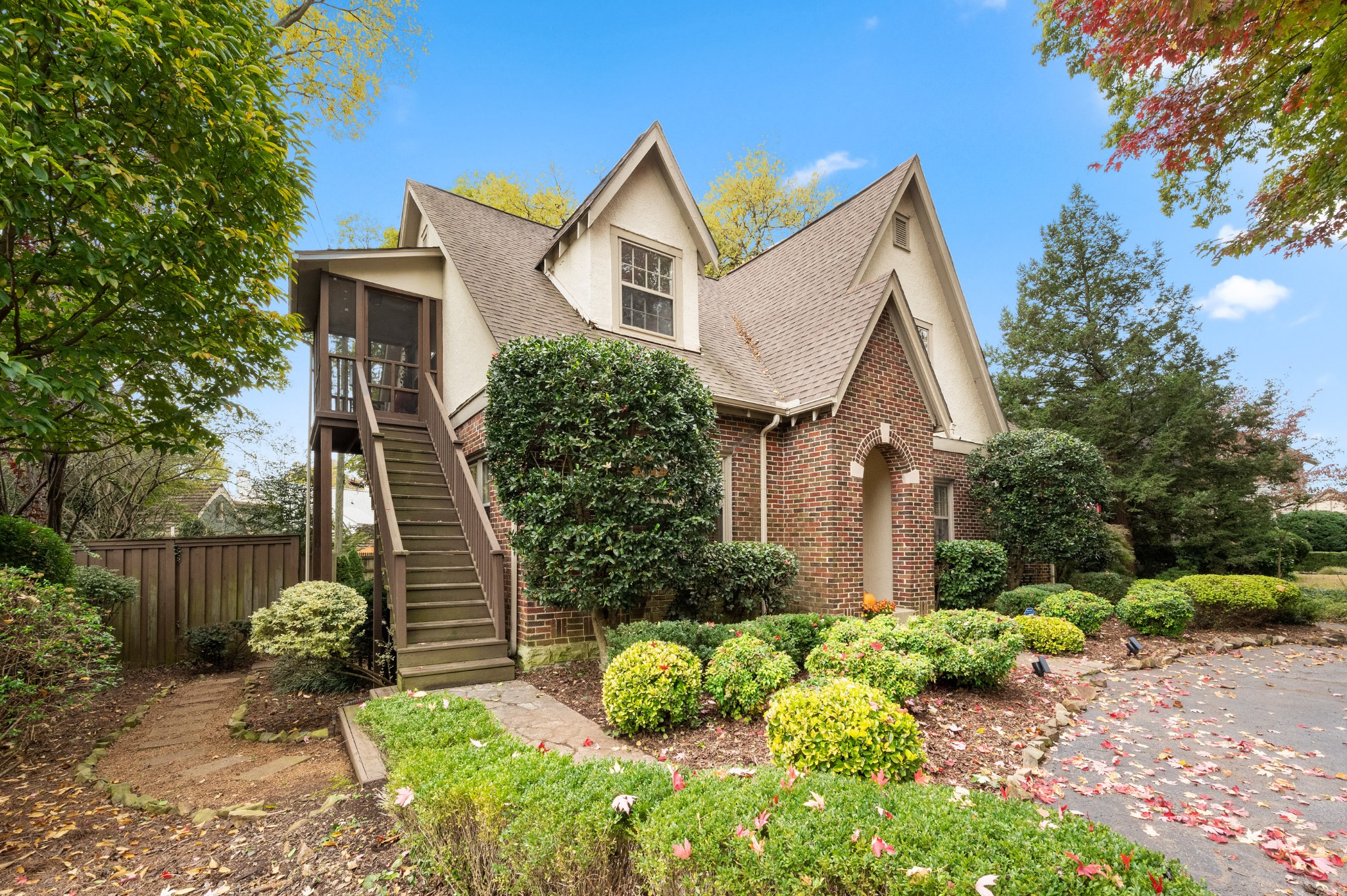 4005 Aberdeen Road Nashville, TN 37205 - Photo 2 of 26 Gallery Image 2