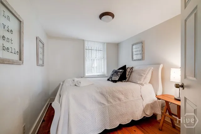 $2,990,000 | 118 East Gaston Street, Savannah, GA 31401