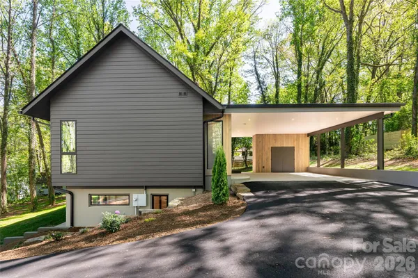 $878,000 | 137 English Drive, Candler, NC 28715
