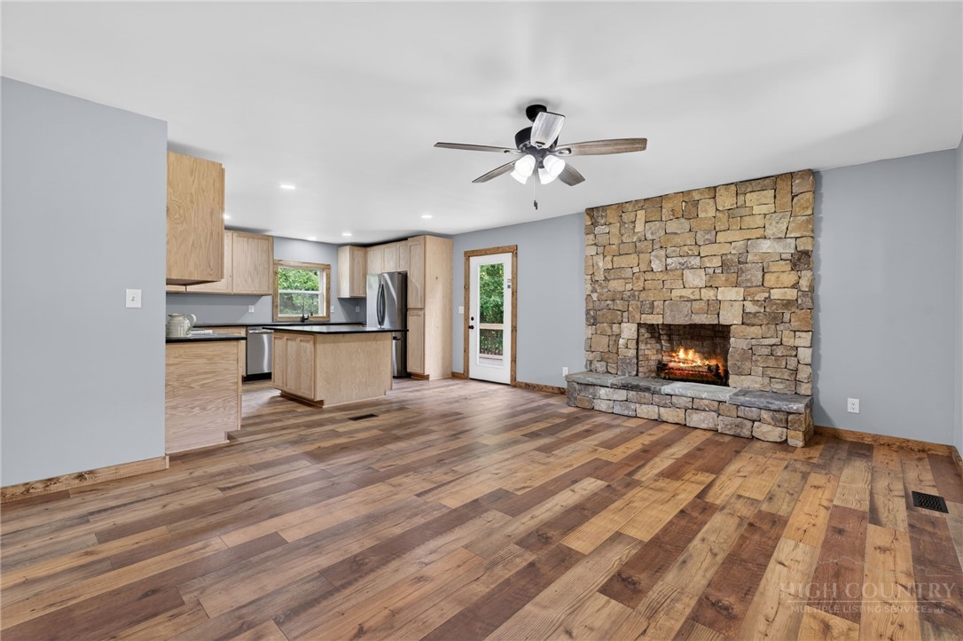 1925 Nettle Knob Road West Jefferson, NC 28694 - Photo 10 of 34