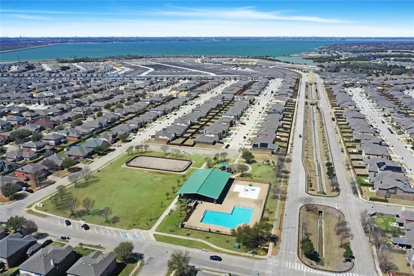 $275,000 | 18021 Lake Ray Hubbard Drive, Forney, TX 75126