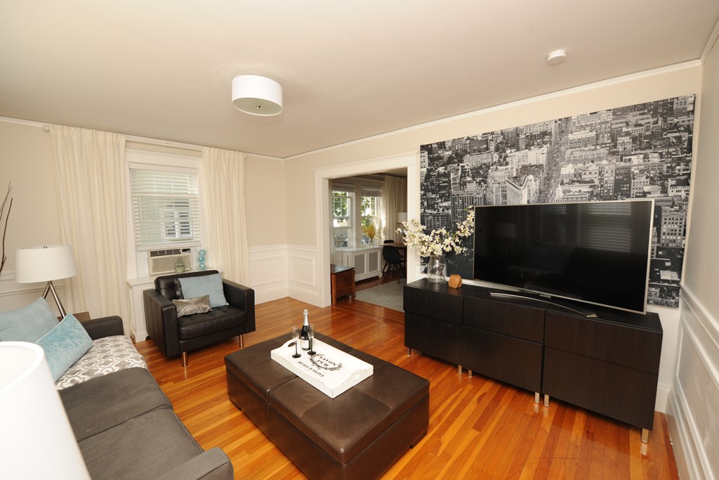 76 Davis Road, Unit 76 Belmont, MA 02478 - Photo 3 of 18 Gallery Image 3